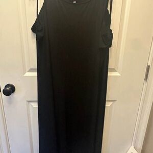 Lane Bryant 2x 18/20 Black Cold Shoulder Maxi Dress